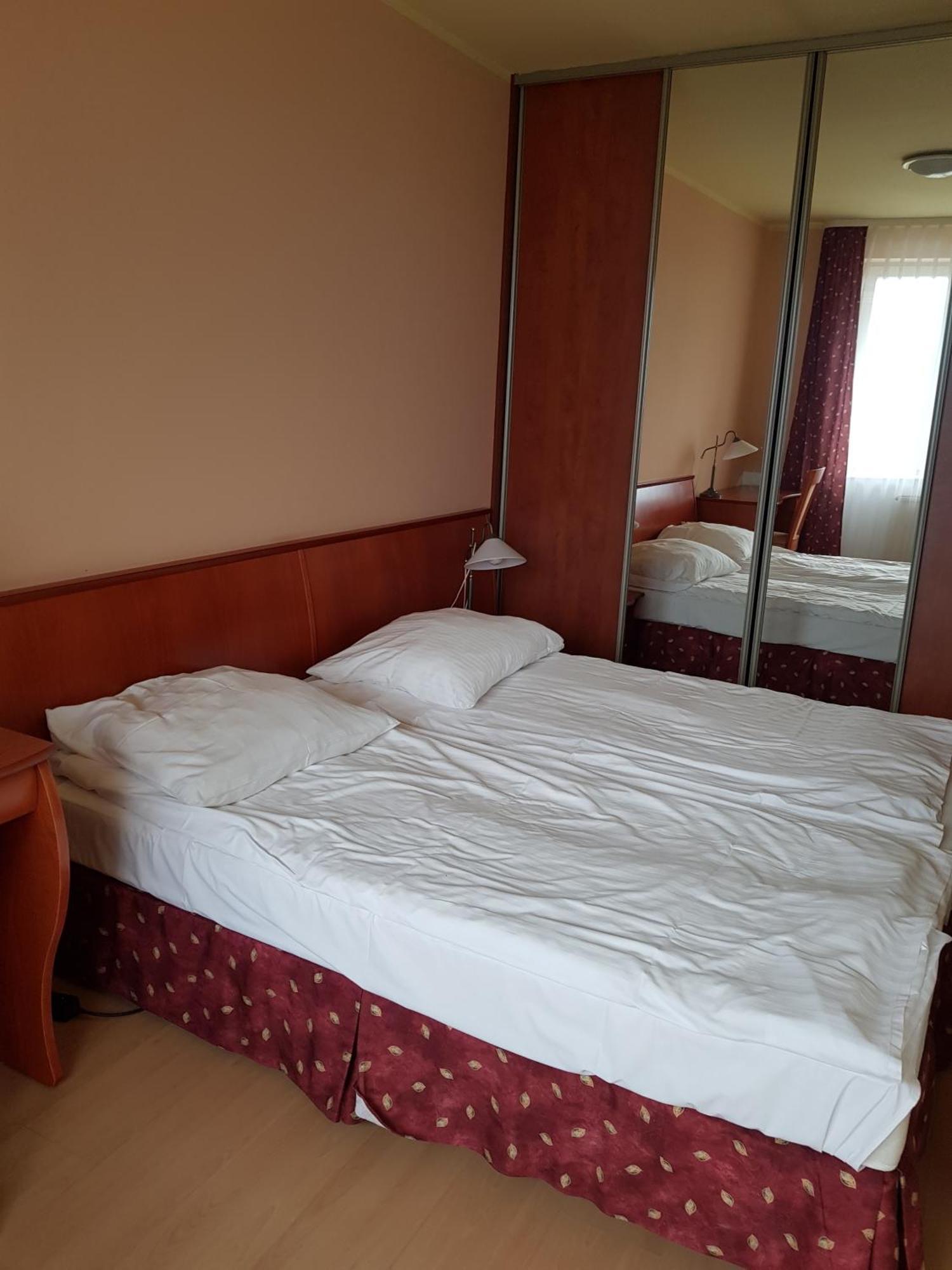 Polonia Apartamenty โควอบเซก ภายนอก รูปภาพ