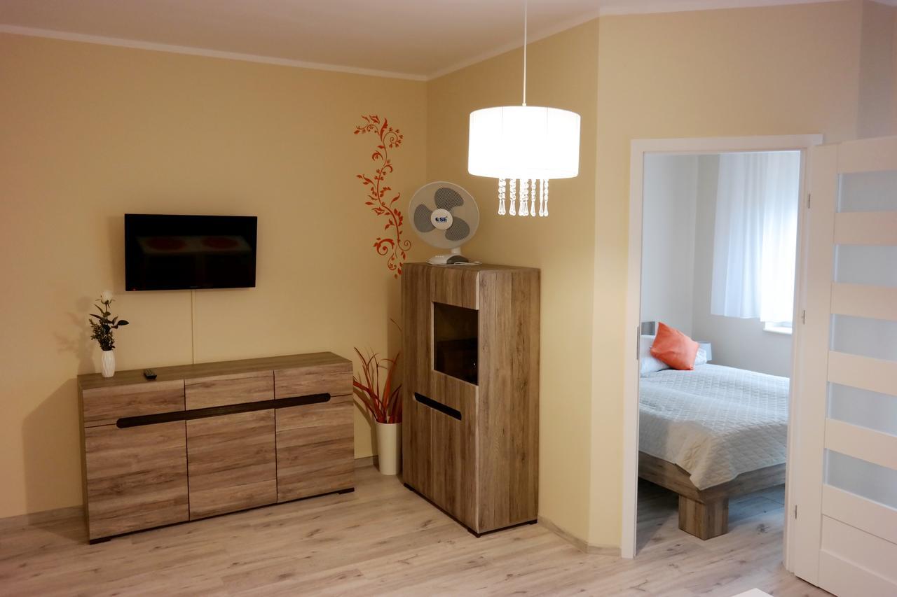 Polonia Apartamenty โควอบเซก ภายนอก รูปภาพ